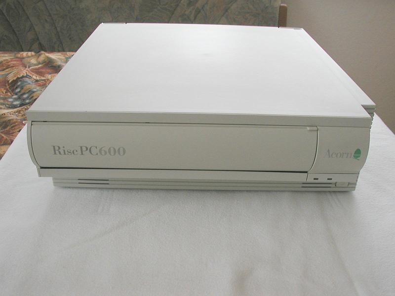 Acorn Risc PC 600 (1).jpg